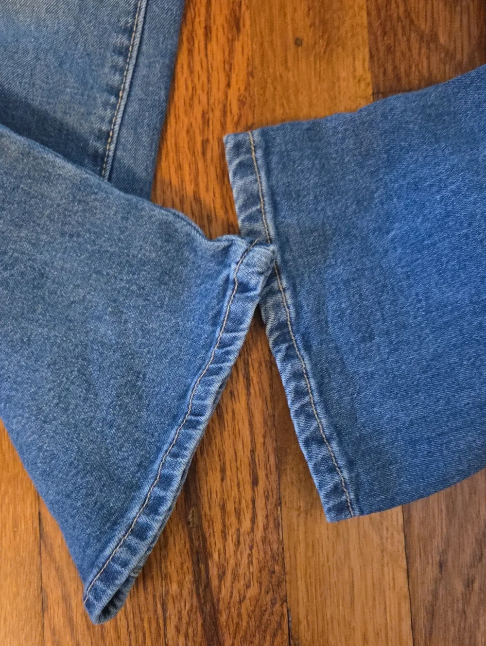 Old Navy Girl’s Boot-cut Jeans Trio - Light Blue, Medium Blue & Black XL (14-16)
